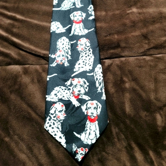Addiction 101 Dalmatians Dogs Puppies Tie - Picture 3 of 8